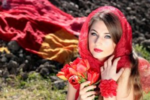 girl-about-red-blue-eyes-90757